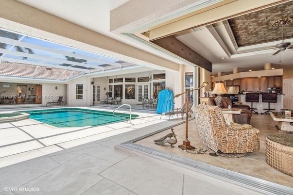 Glass Ceilings, Interior, Kitchen, Pool, Recessed Lighting, Sun Room