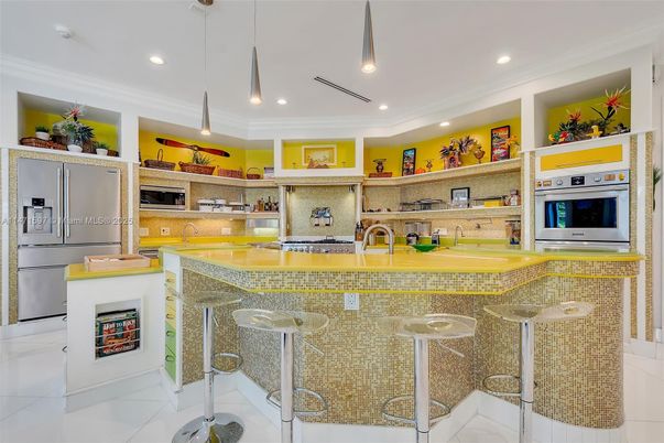 Interior, Kitchen, Pendant Lights, Recessed Lighting, Stainless Steel Appliances