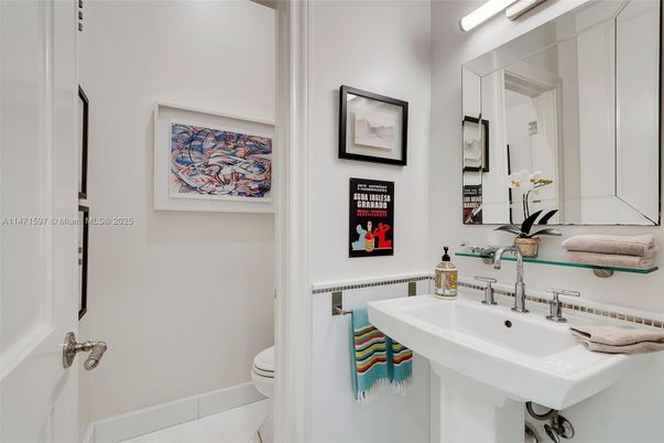 Bathroom, Interior