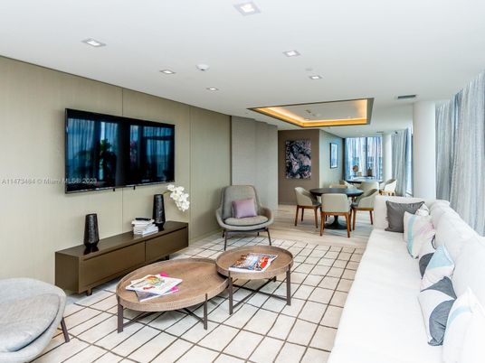 Dining room, Interior, Living room, Recessed Lighting