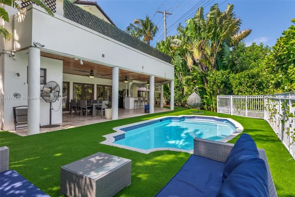 Backyard, Exterior, Pool
