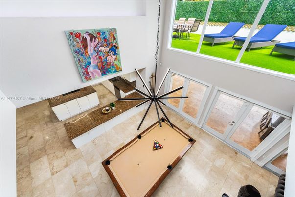 Billiard Table, Game Room, Interior