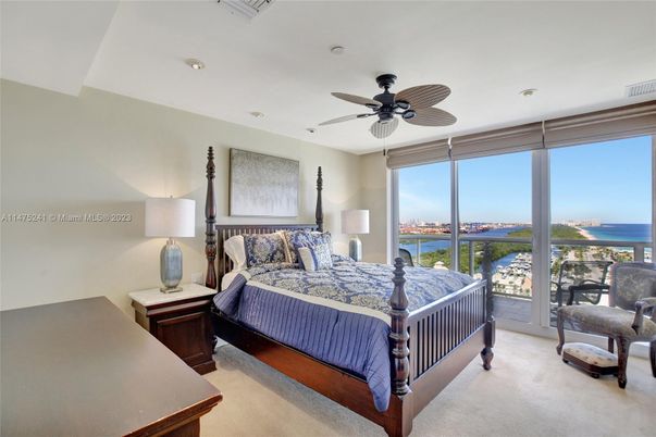 Bedroom, Interior, Recessed Lighting, Water