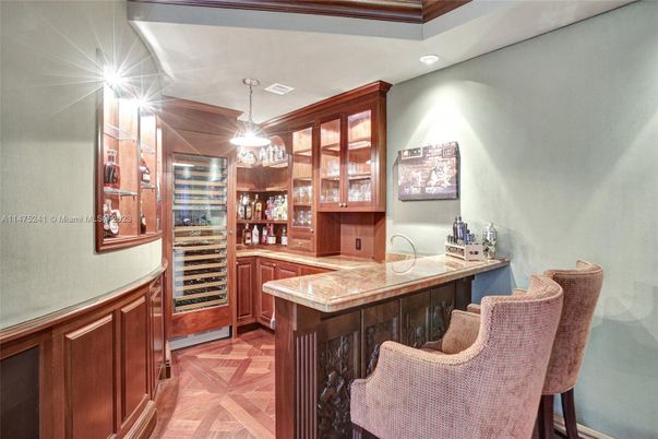 Interior, Pendant Lights, Recessed Lighting, Wood Texture Flooring