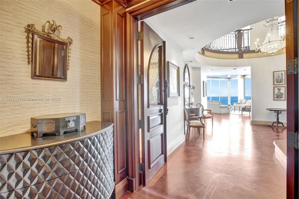 Chandelier, Interior, Recessed Lighting, Wood Texture Flooring