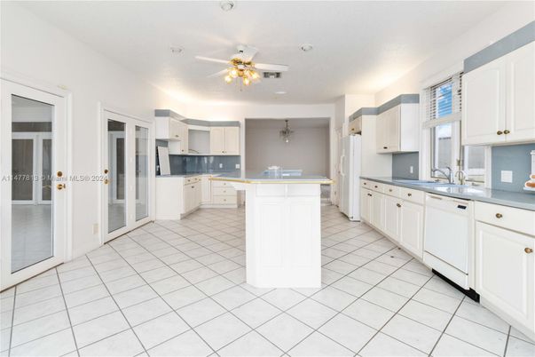 Interior, Kitchen