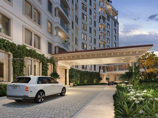 Exterior, Facade, Condo Building