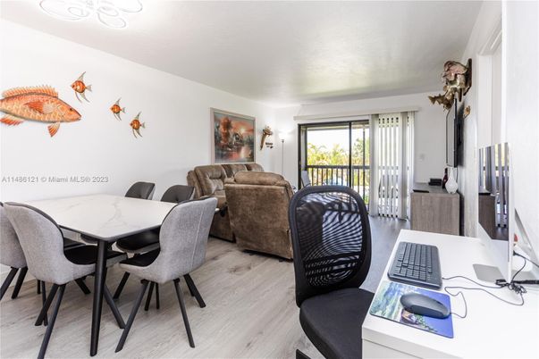 Dining room, Interior, Living room, Wood Texture Flooring