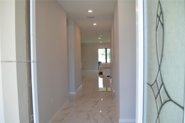 Interior, Marble, Recessed Lighting