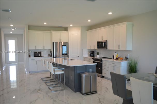 Interior, Kitchen, Marble, Recessed Lighting, Stainless Steel Appliances