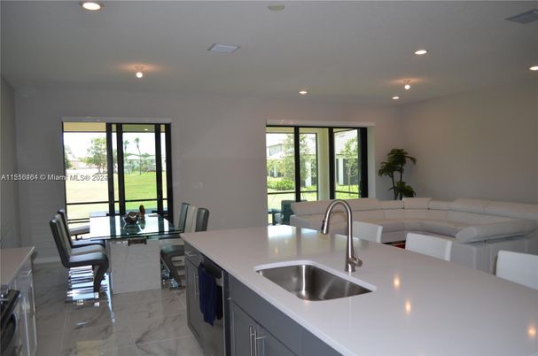 Dining room, Interior, Kitchen, Marble, Recessed Lighting