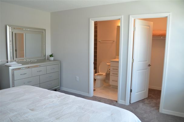 Bathroom, Bedroom, Interior