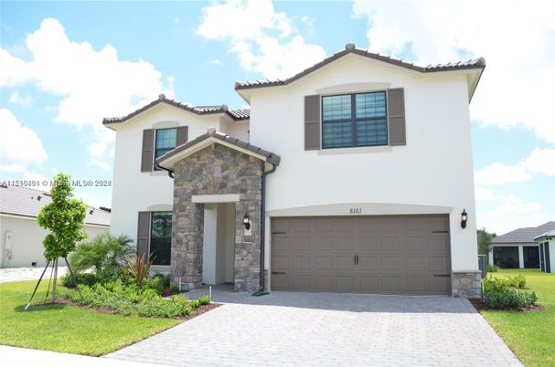 Attached, Exterior, Facade, Spanish Mediterranean