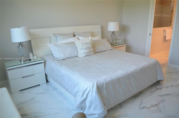 Bedroom, Interior, Marble