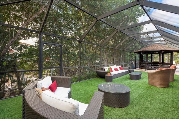 Glass Ceilings, Interior, Sun Room