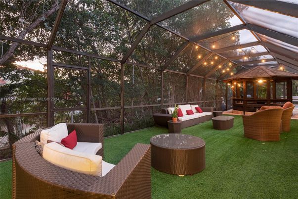 Glass Ceilings, Interior, Sun Room