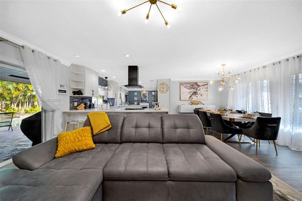 Dining room, Interior, Kitchen, Living room, Pendant Lights, Recessed Lighting, Wood Texture Flooring