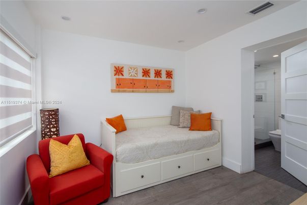 Bathroom, Bedroom, Interior, Recessed Lighting