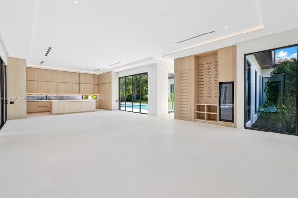 Empty room, Interior, Recessed Lighting