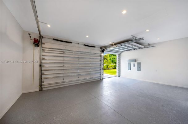 Garage, Interior, Recessed Lighting