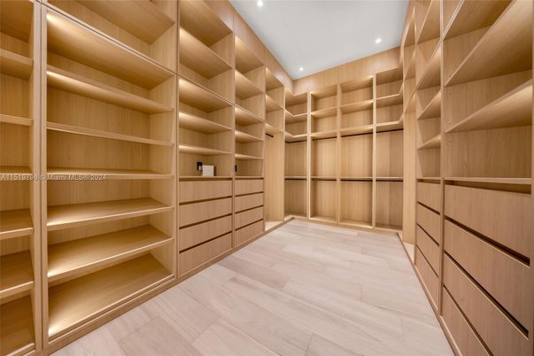Interior, Recessed Lighting, Walk-in Closets, Wood Texture Flooring