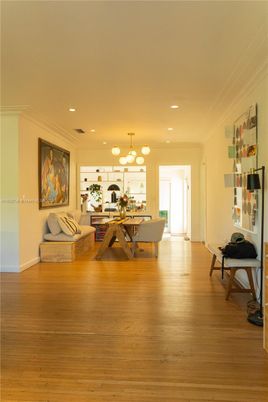 Dining room, Interior, Living room, Pendant Lights, Recessed Lighting, Wood Texture Flooring