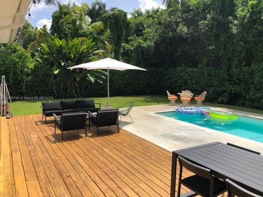 Backyard, Exterior, Pool