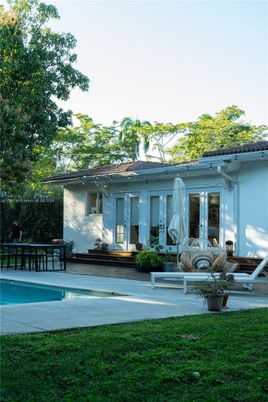 Backyard, Exterior, Pool
