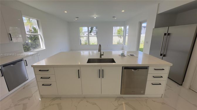 Interior, Kitchen, Marble, Recessed Lighting, Stainless Steel Appliances