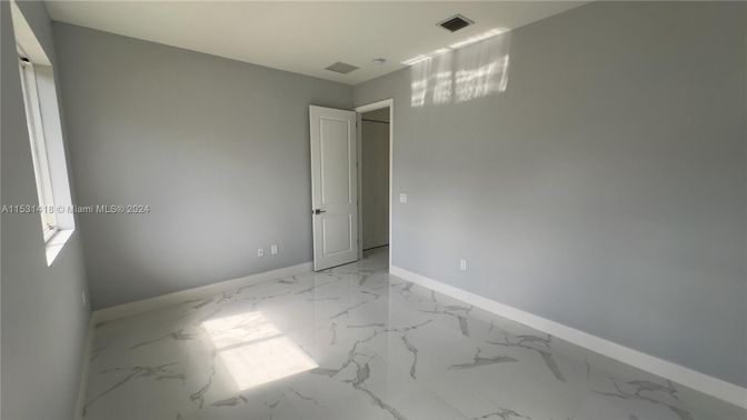 Empty room, Interior, Marble
