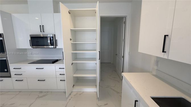 Interior, Kitchen, Marble