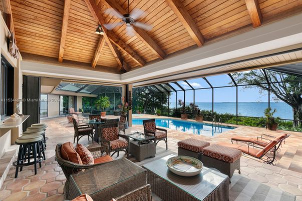 Interior, Living room, Pool, Sun Room, Water, Wooden Beams, Wooden Ceilings