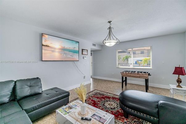 Game Room, Interior, Living room