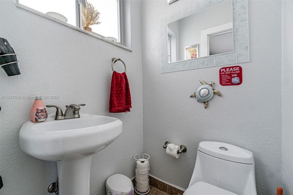 Bathroom, Interior