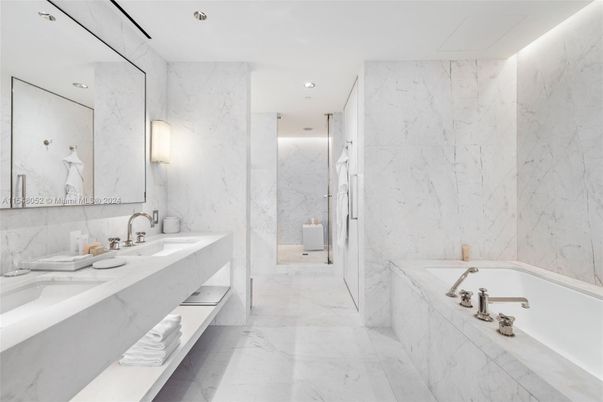 Bathroom, Dual Sink Vanities, Interior, Marble, Marble Walls, Recessed Lighting