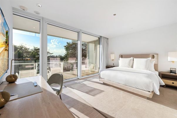 Bedroom, Home Office, Interior, Recessed Lighting