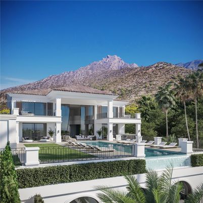 Exterior, Facade, Pool, Mediterranean