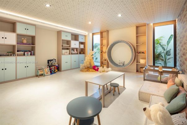 Interior, Recessed Lighting
