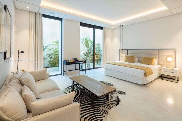 Bedroom, Interior, Living room, Recessed Lighting