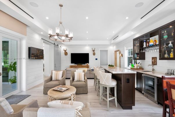 Chandelier, Interior, Living room, Pendant Lights, Recessed Lighting, Wood Texture Flooring