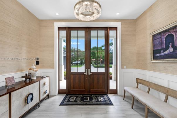 Chandelier, Interior, Recessed Lighting, Wood Texture Flooring