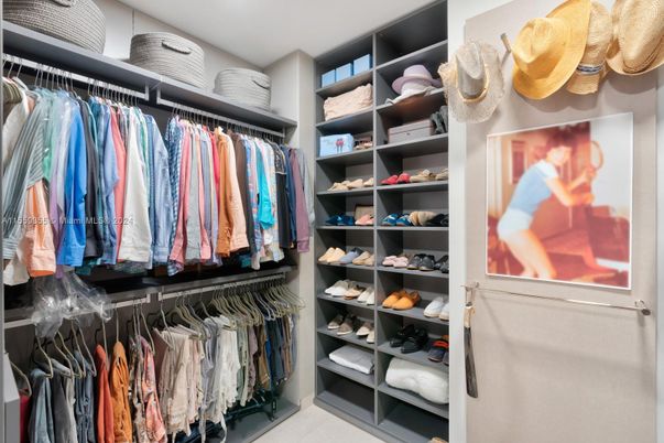 Interior, Recessed Lighting, Walk-in Closets