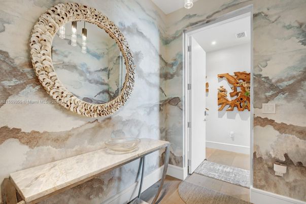 Bathroom, Interior, Pendant Lights, Recessed Lighting, Wood Texture Flooring