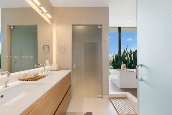 Bathroom, Dual Sink Vanities, Interior, Recessed Lighting, Wood Texture Flooring