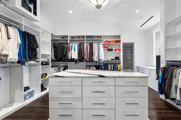 Interior, Recessed Lighting, Walk-in Closets, Wood Texture Flooring