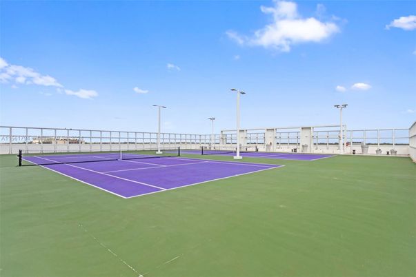Exterior, Tennis Courts