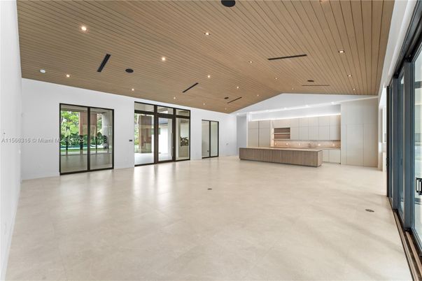 Empty room, Interior, Recessed Lighting, Wooden Ceilings