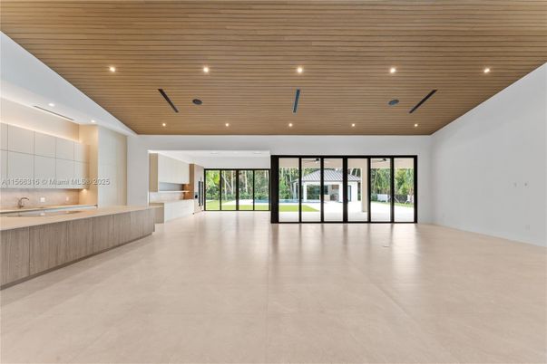 Empty room, Interior, Recessed Lighting, Wooden Ceilings