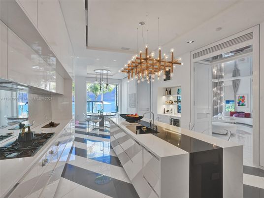 Interior, Kitchen, Pendant Lights, Recessed Lighting