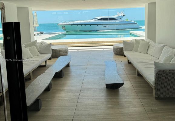 Exterior, Interior, Water